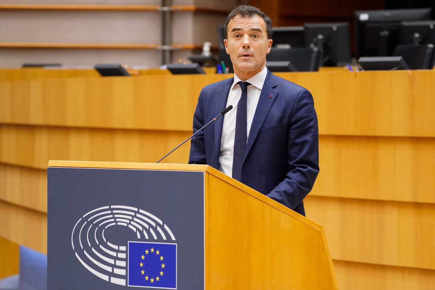 sandro gozi pubblicità politica